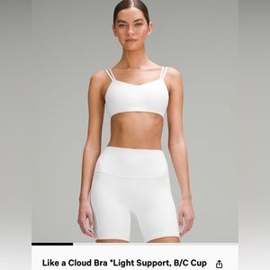 Lululemon like a cloud bra light support b-c cups size 8